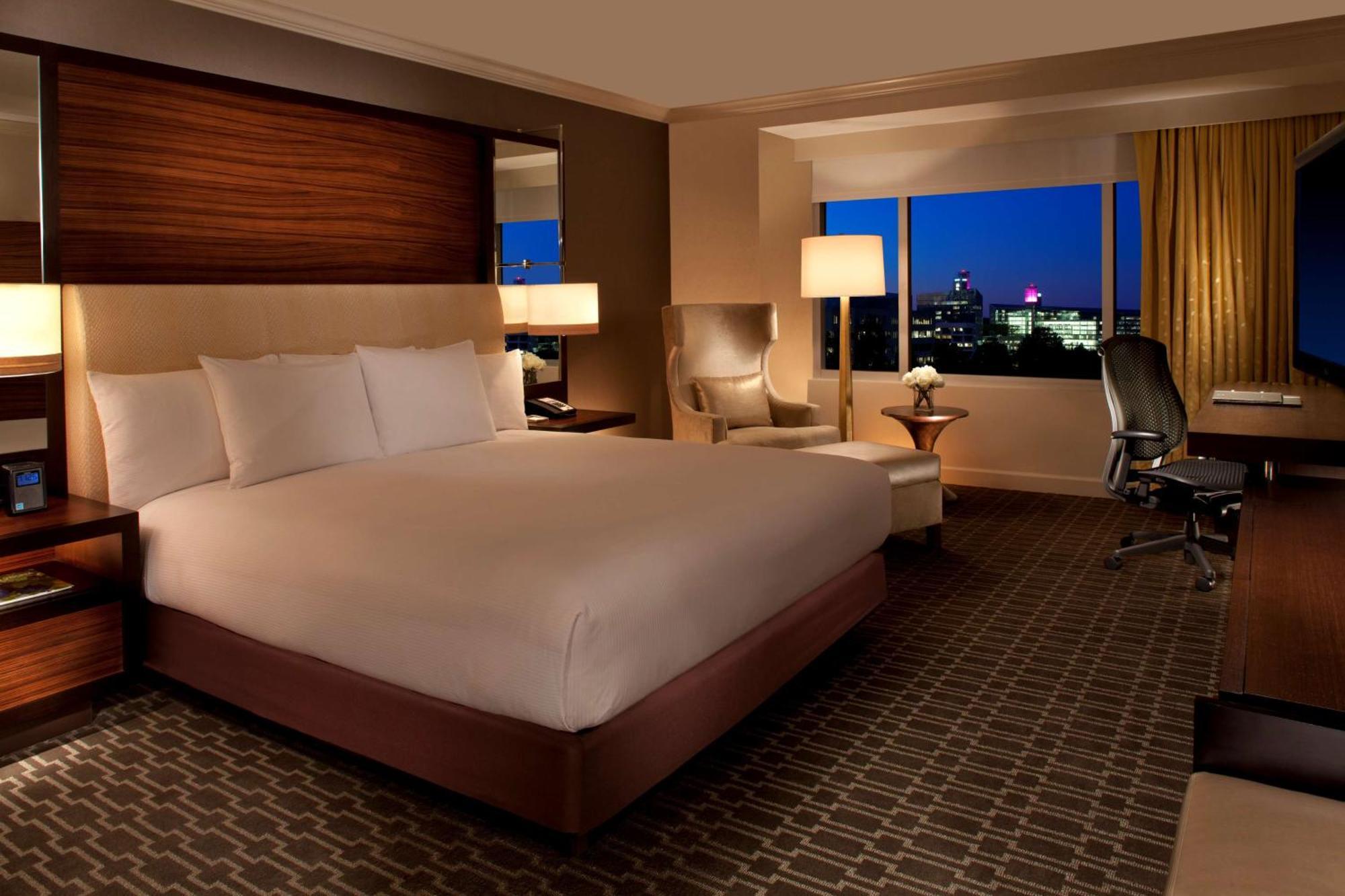 Hilton Mclean Tysons Corner Hotel Kültér fotó