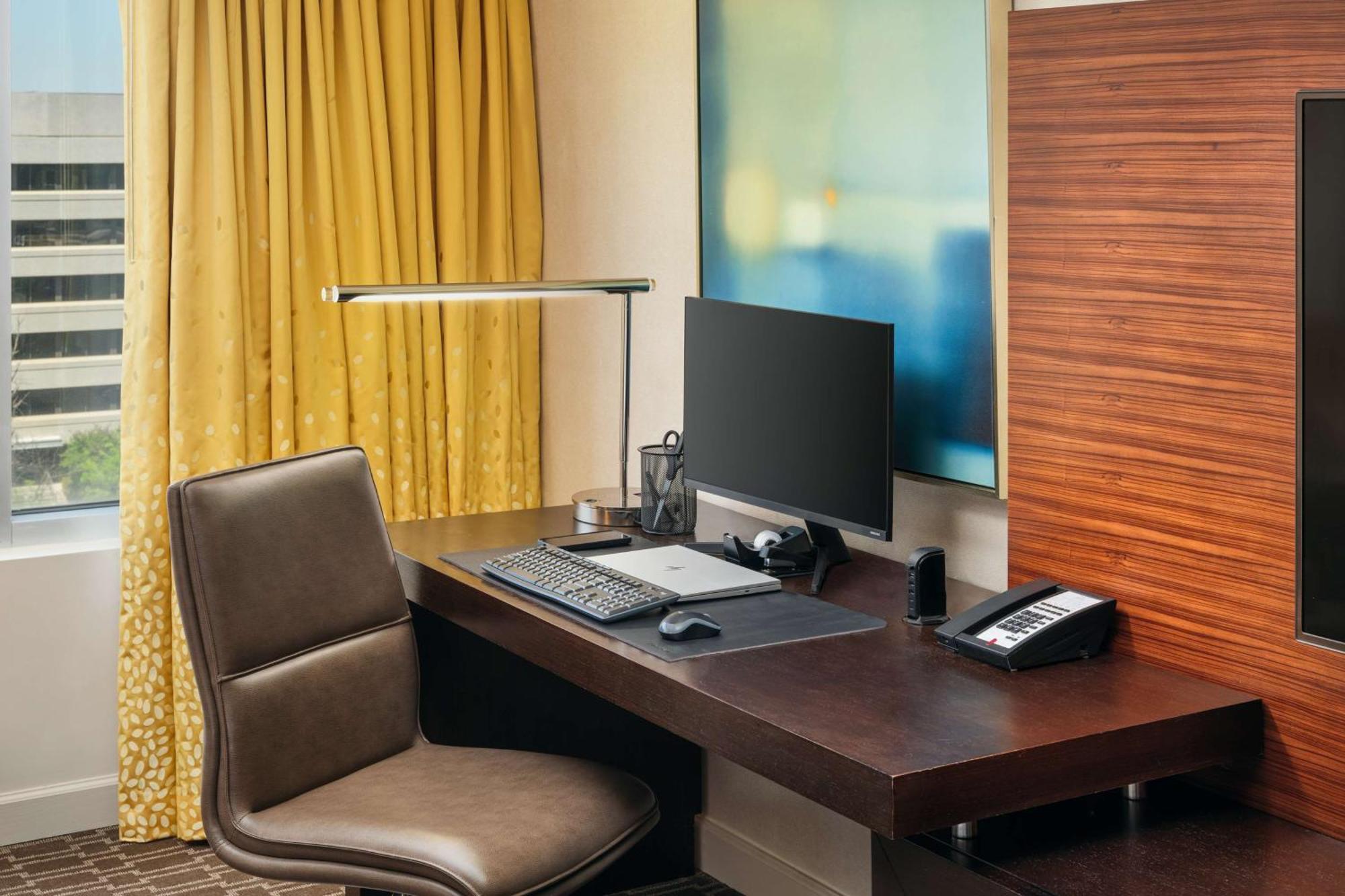 Hilton Mclean Tysons Corner Hotel Kültér fotó